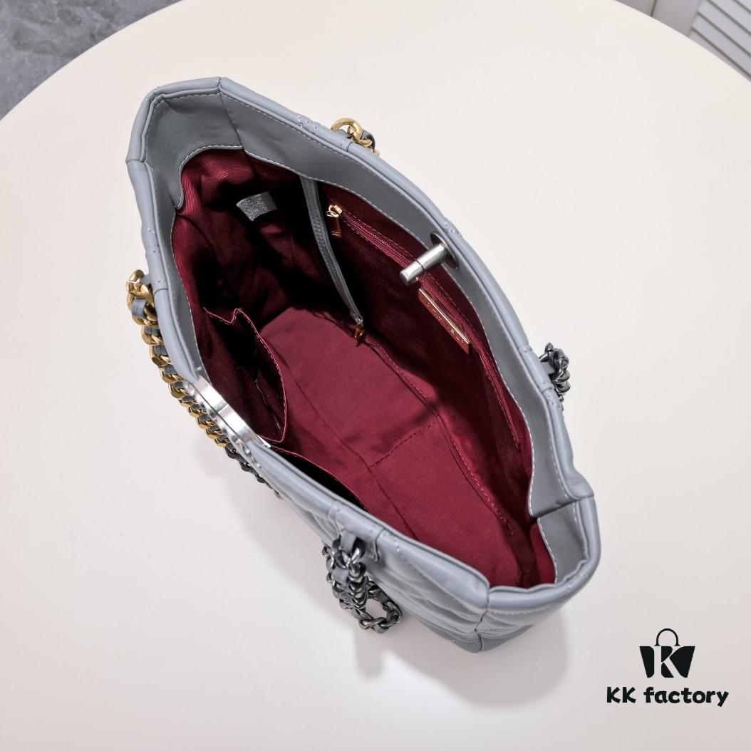 Mini CHANEL 22B 19BAG Tote Black Gold Italian First-Class GR Lamb Leather