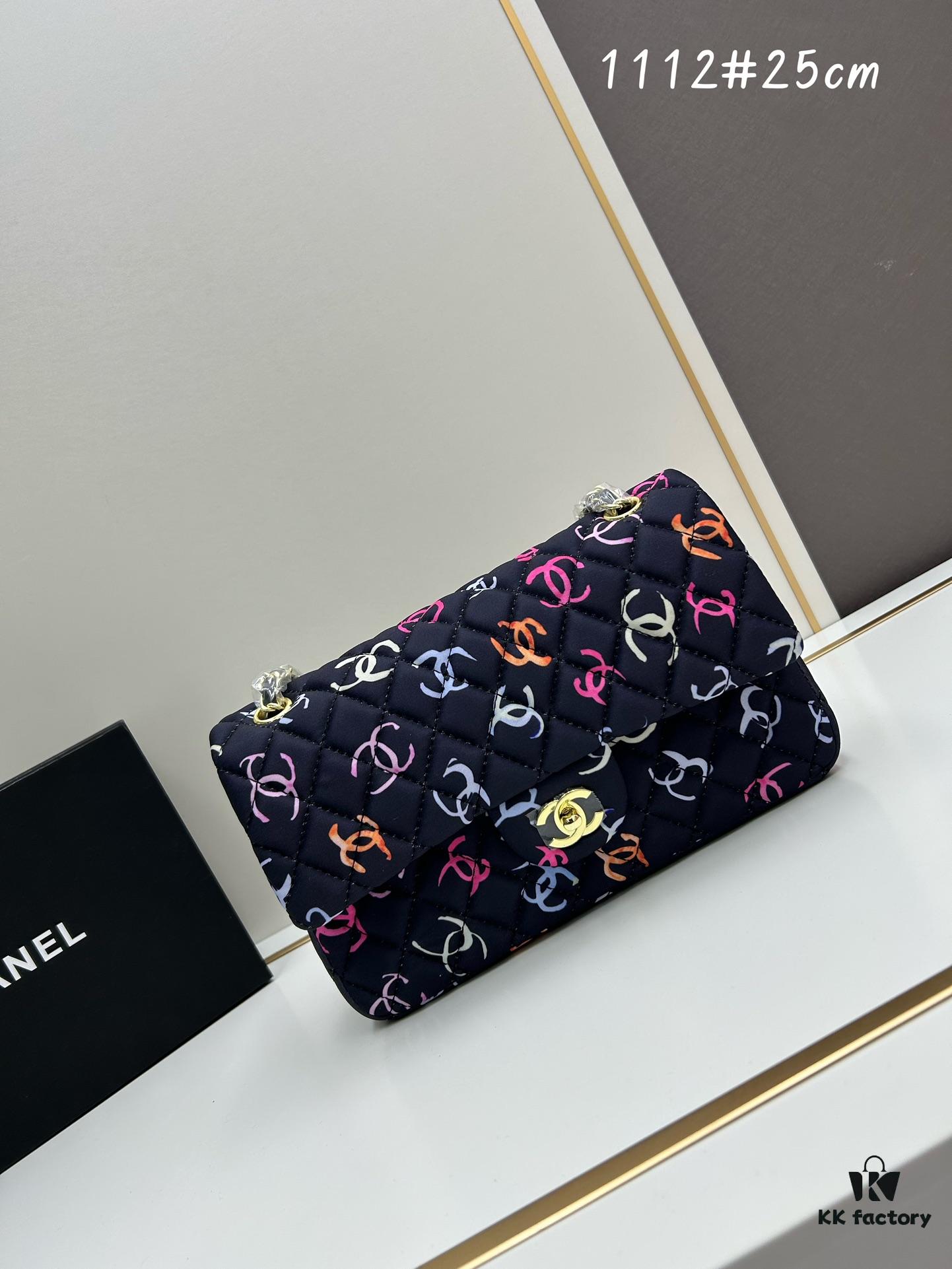 Good News! Now Available: CHANEL CF Mini Bag Worldwide! So Cute You Can't Get Enough!