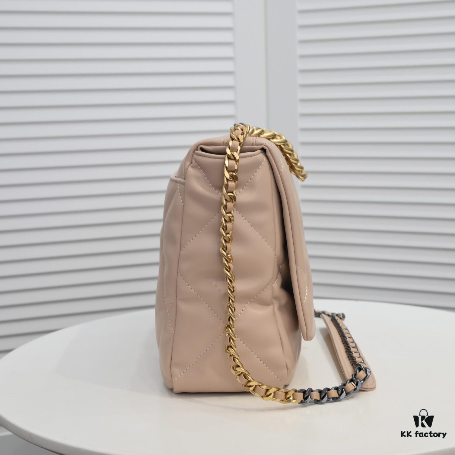 Beige Large Chanel Latest Bestseller Release 📣📣 Cabinet Synchronized, Imported Calfskin Leather with Super Soft Touch