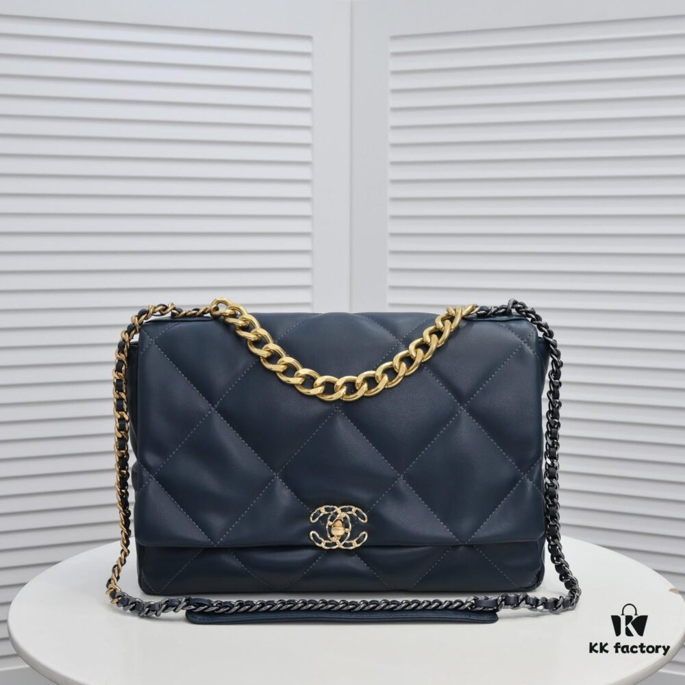 Large Chanel Deep Blue Latest Bestseller Just Arrived – Synchronized with Counter, Imported Cowhide Leather, Super Soft Touch