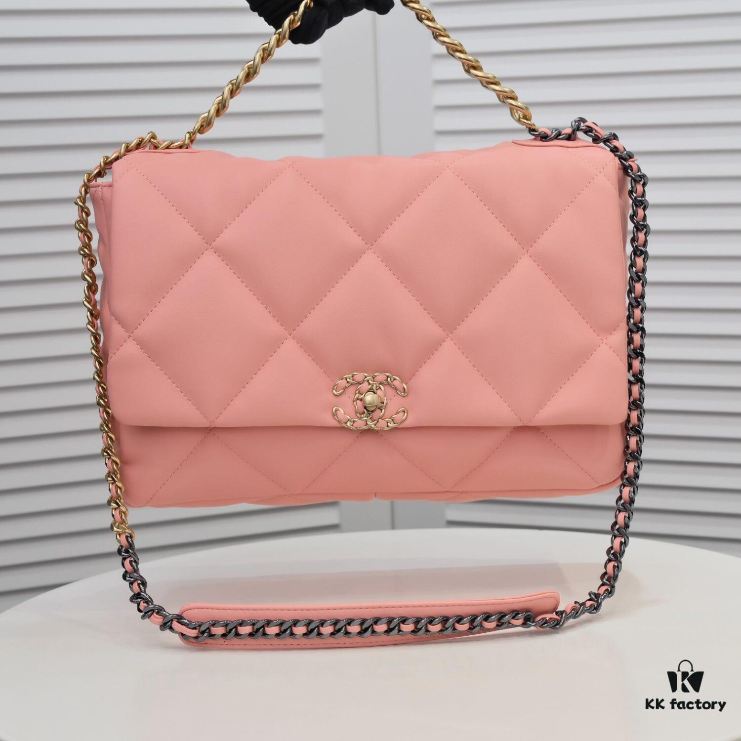 Pink Large Chanel Latest Bestseller Just Arrived - Synchronized with Counter, Imported Cowhide, Super Soft Touch