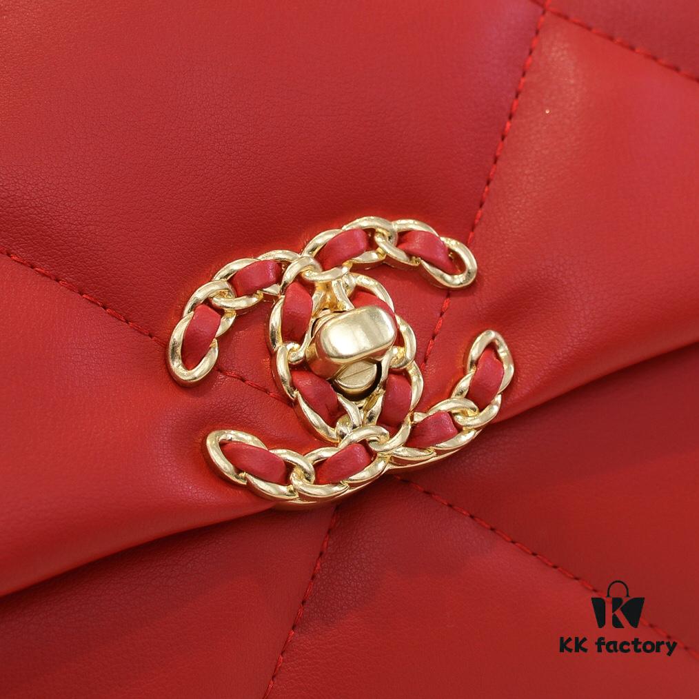 Large Red Chanel Latest Bestseller Now Available, Huge Size, Synchronized with Counter, Imported Cowhide, Extremely Soft Touch