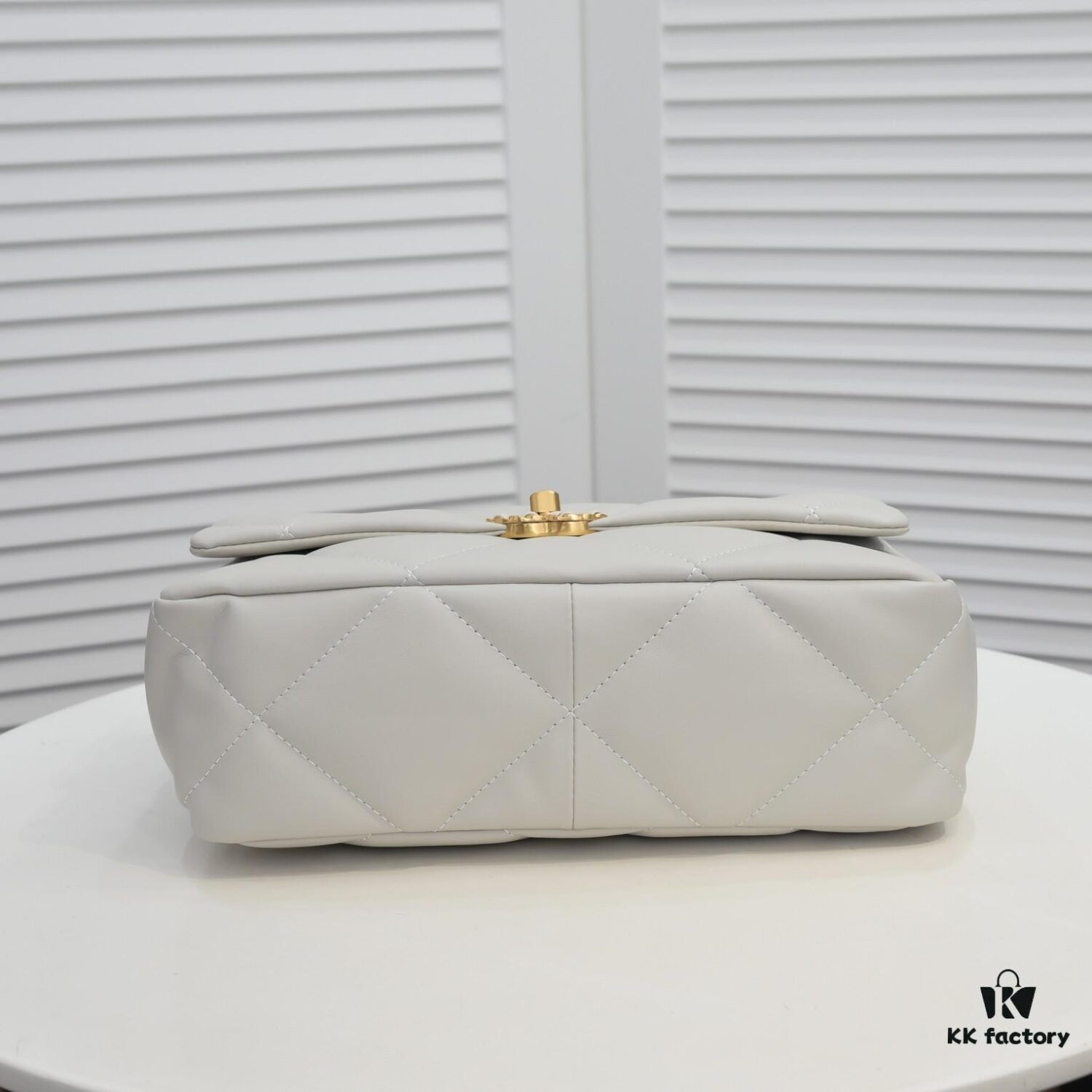 Medium Beige Chanel Latest Bestseller Bag - Imported Cowhide, Soft Texture, Stylish and Elegant