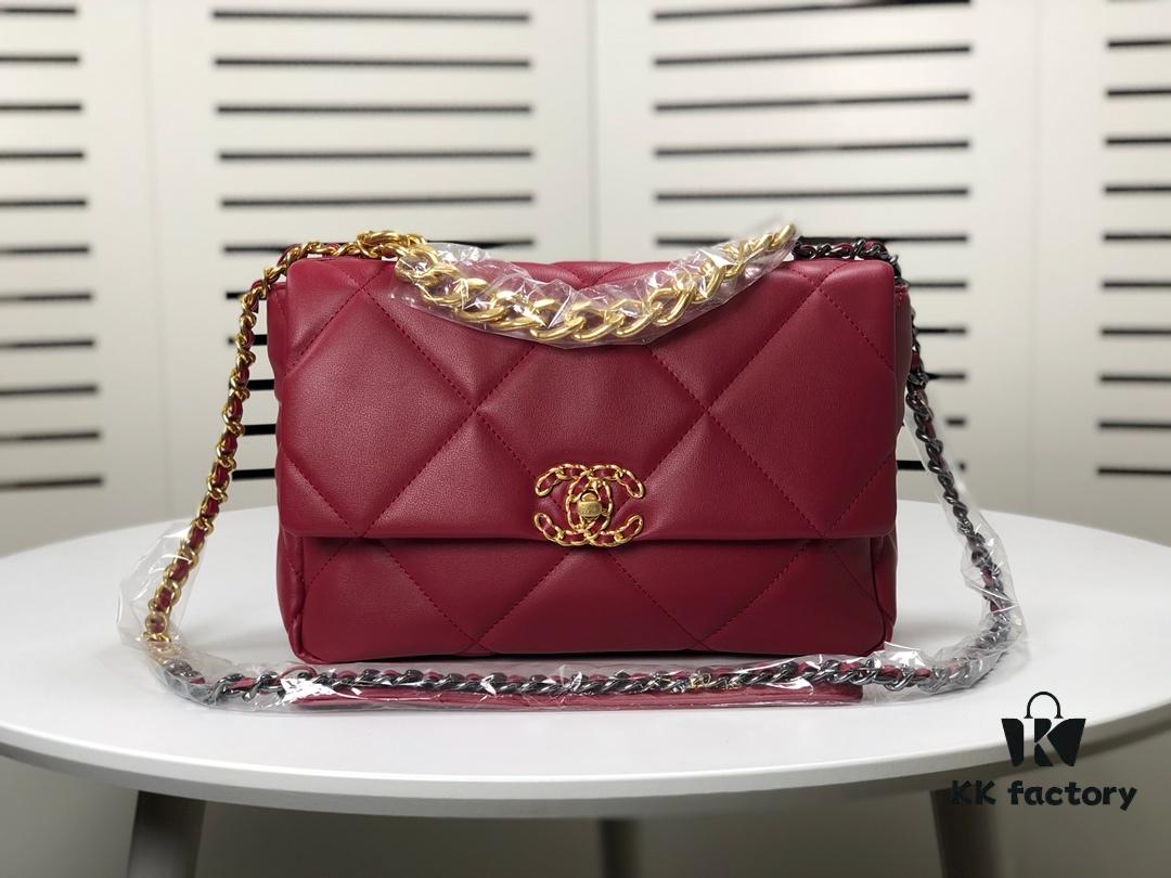 Chanel Burgundy Medium-Sized Bag, Latest Bestseller Release 📣📣 Synchronized with Boutique, Premium Imported Calfskin Leather 🐂, Exceptionally Soft Texture