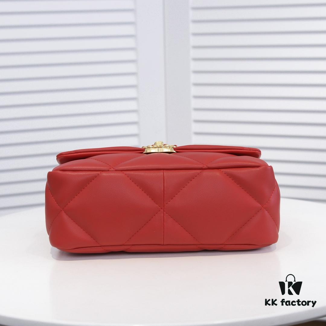 Luxury Red Small Size Chanel Latest Bestseller Release 📣📣 Cabinet Synchronized, Imported Cowhide Leather with Super Soft Touch