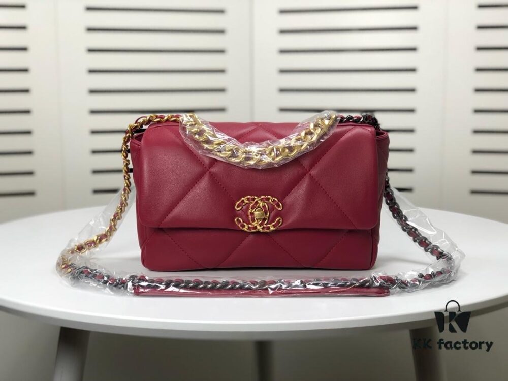 Burgundy Red Mini Chanel Latest Bestseller Release 📣📣 Synchronized with Counter, Imported Calfskin Leather, Extremely Soft Touch