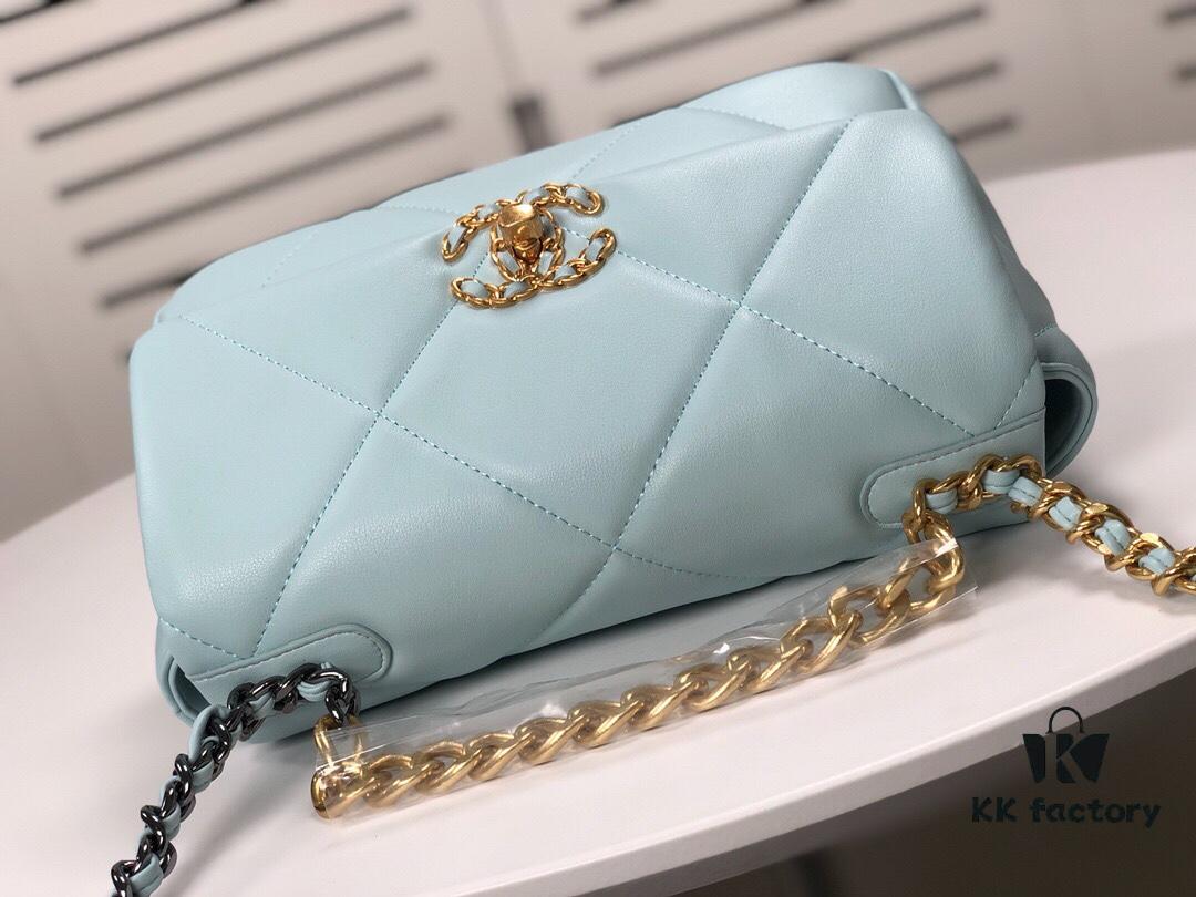 Mint Green Small Chanel Latest Bestseller Release 📣📣 Synchronized with Boutique, Imported Calfskin Leather 🐂, Extremely Soft Touch