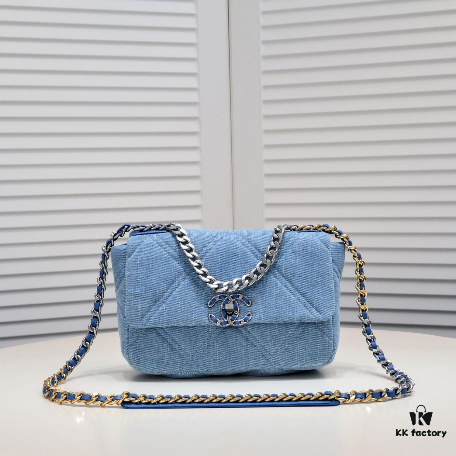 Chanel 22p Spring-Summer Collection New 19Bag Denim Light Blue Sand Silver Hardware