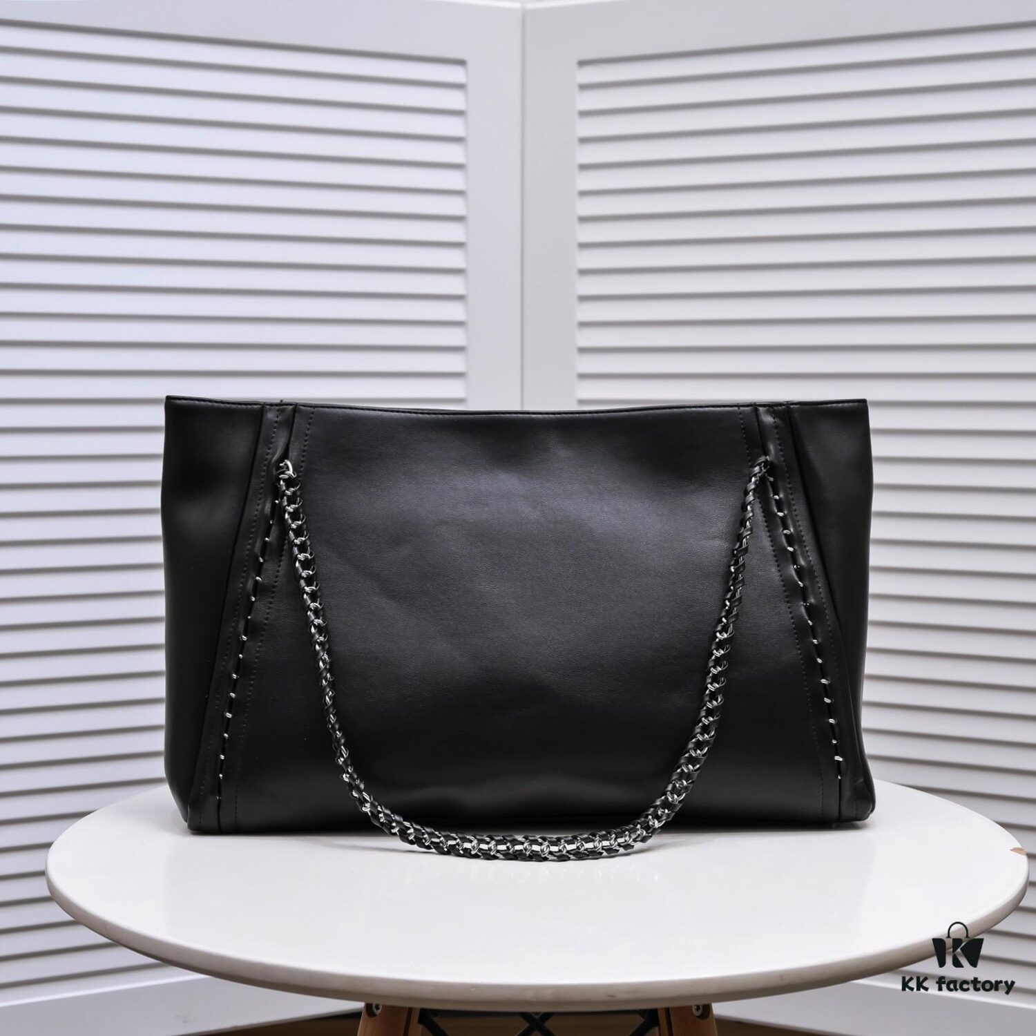 Chanel New Arrival Tote Bag in Stock ✨✨ Chanel A2021 Haute Mainline Collection Woven Hardware Logo Tote 🛍️