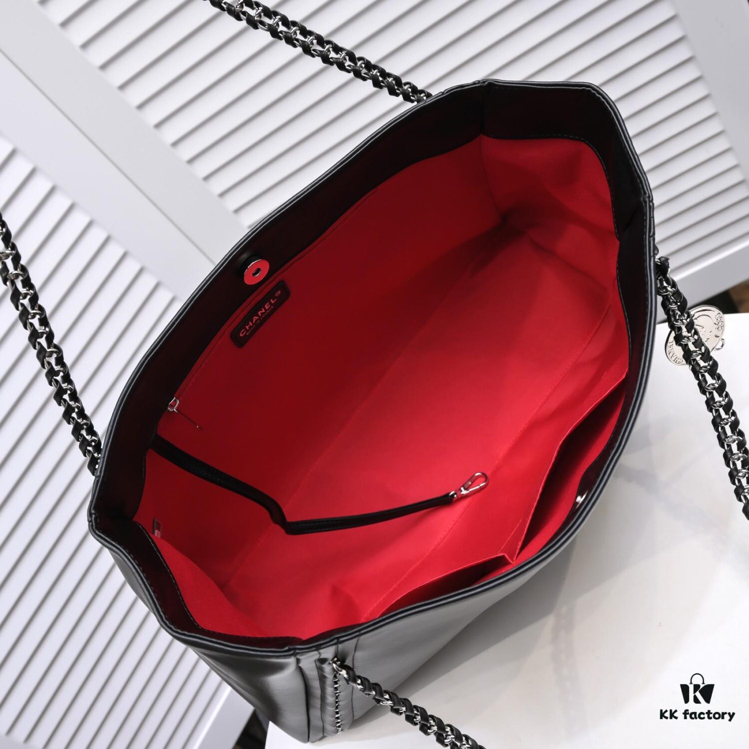 Chanel New Arrival Tote Bag in Stock ✨✨ Chanel A2021 Haute Mainline Collection Woven Hardware Logo Tote 🛍️