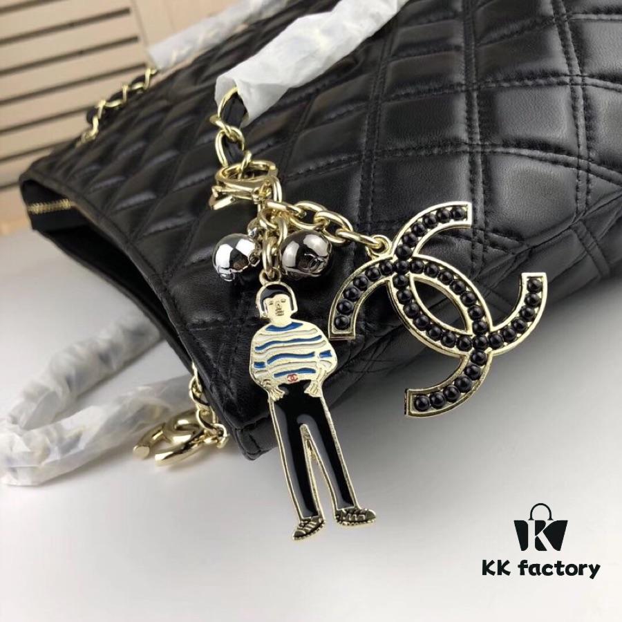 Chanel Robot Pendant Zipper Tote Bag Soft Lambskin Shopping Bag with Double C Logo