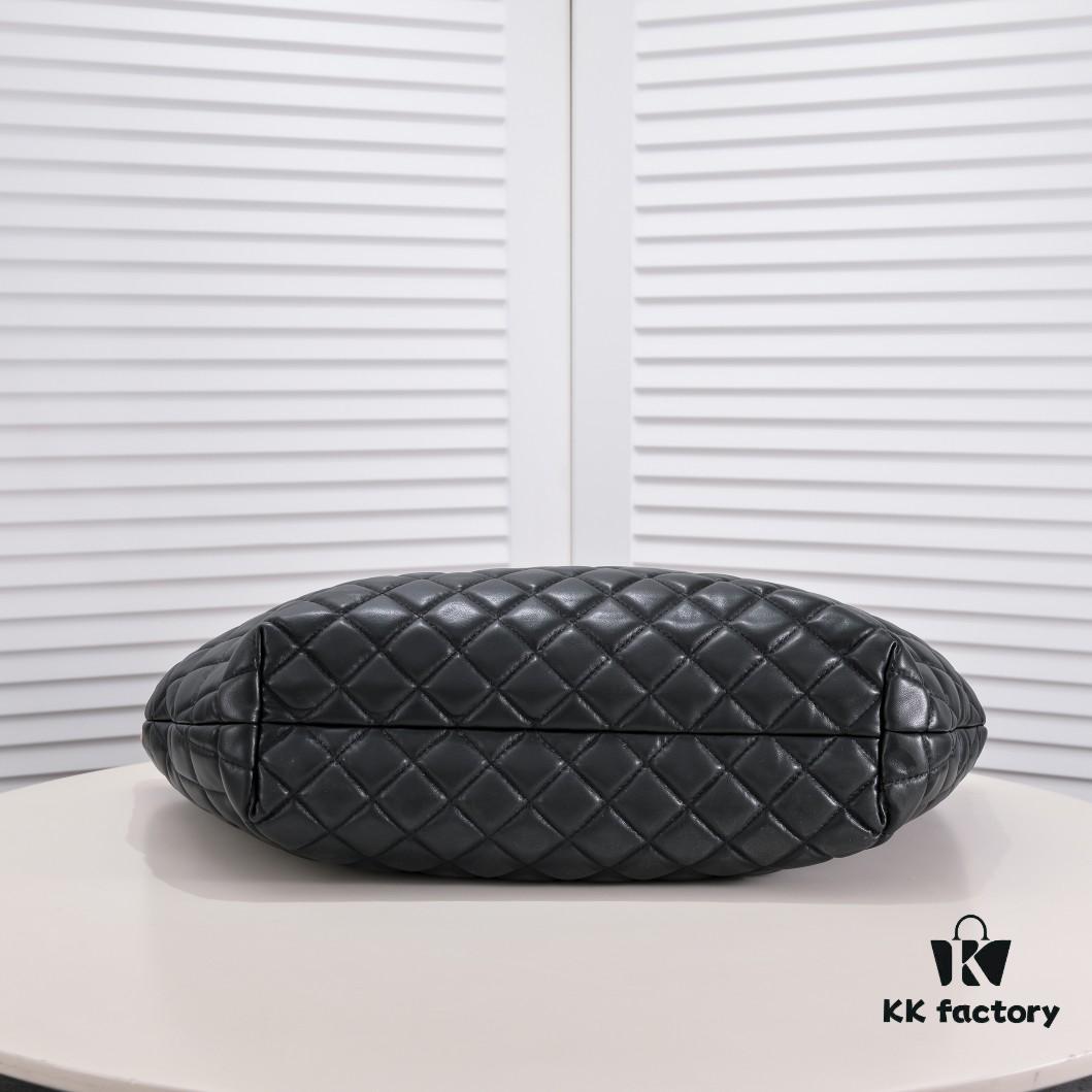 CHANEL Introduces the ICARE Bag: A Spacious and Stylish Solution for Modern Life