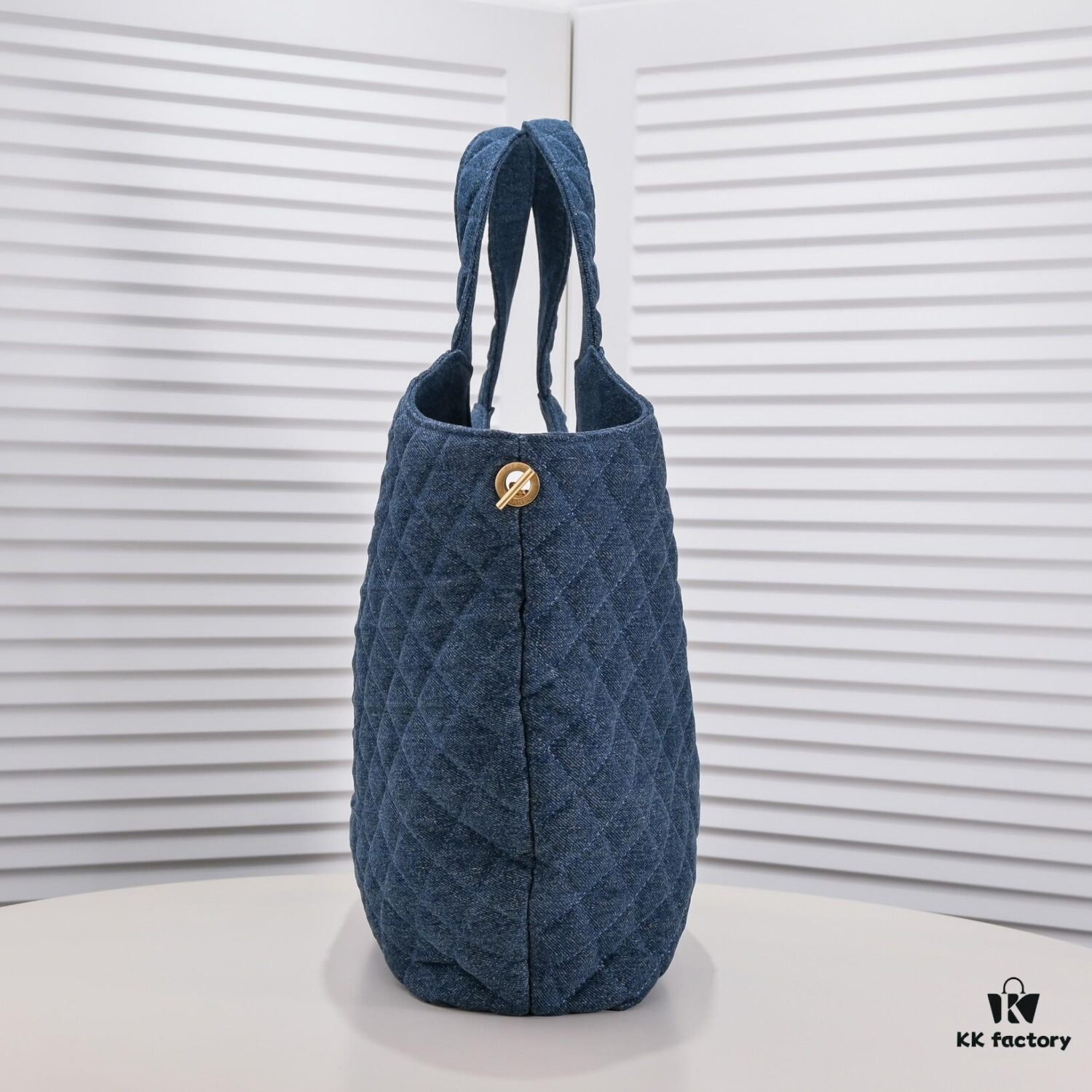 CHANEL Introduces the Icare Bag: A Spacious and Stylish Solution for Modern Life