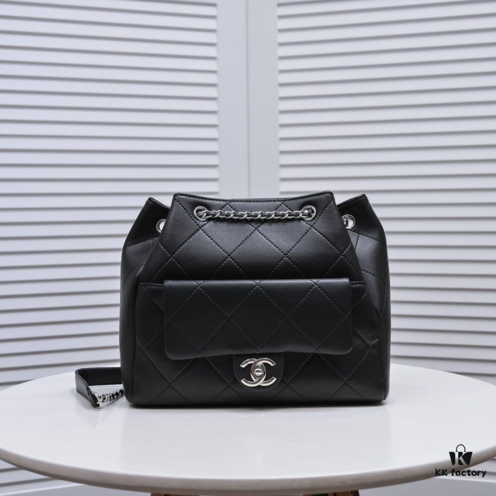 Chanel New Arrival In Stock; Made with Chanel Genuine Leather Checkered Pattern, Soft and Thick Texture, Exquisite Craftsmanship, Premium Hardware, Large Capacity Without Bulkiness, Excellent Quality to Hold