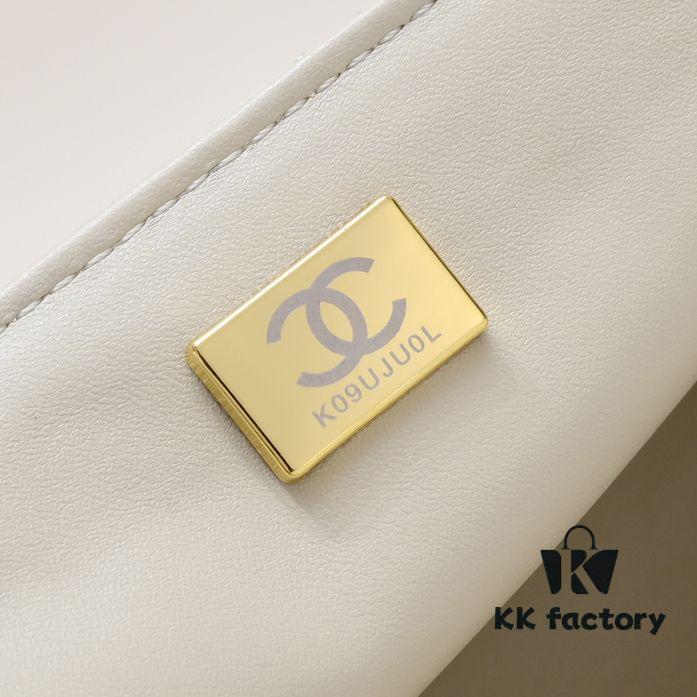 Large Size 🦋 Chanel 🖤 23A Diamond Handle CF Mini, Early Release and Already Secured 💎