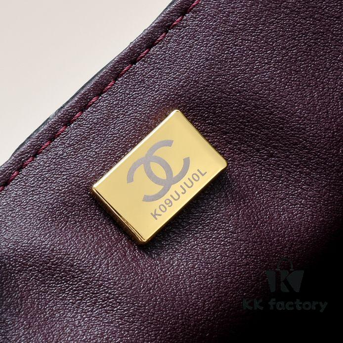 Large Size 🦋 Chanel 🖤 23A Diamond Handle CF Mini, Early Release Available 💎