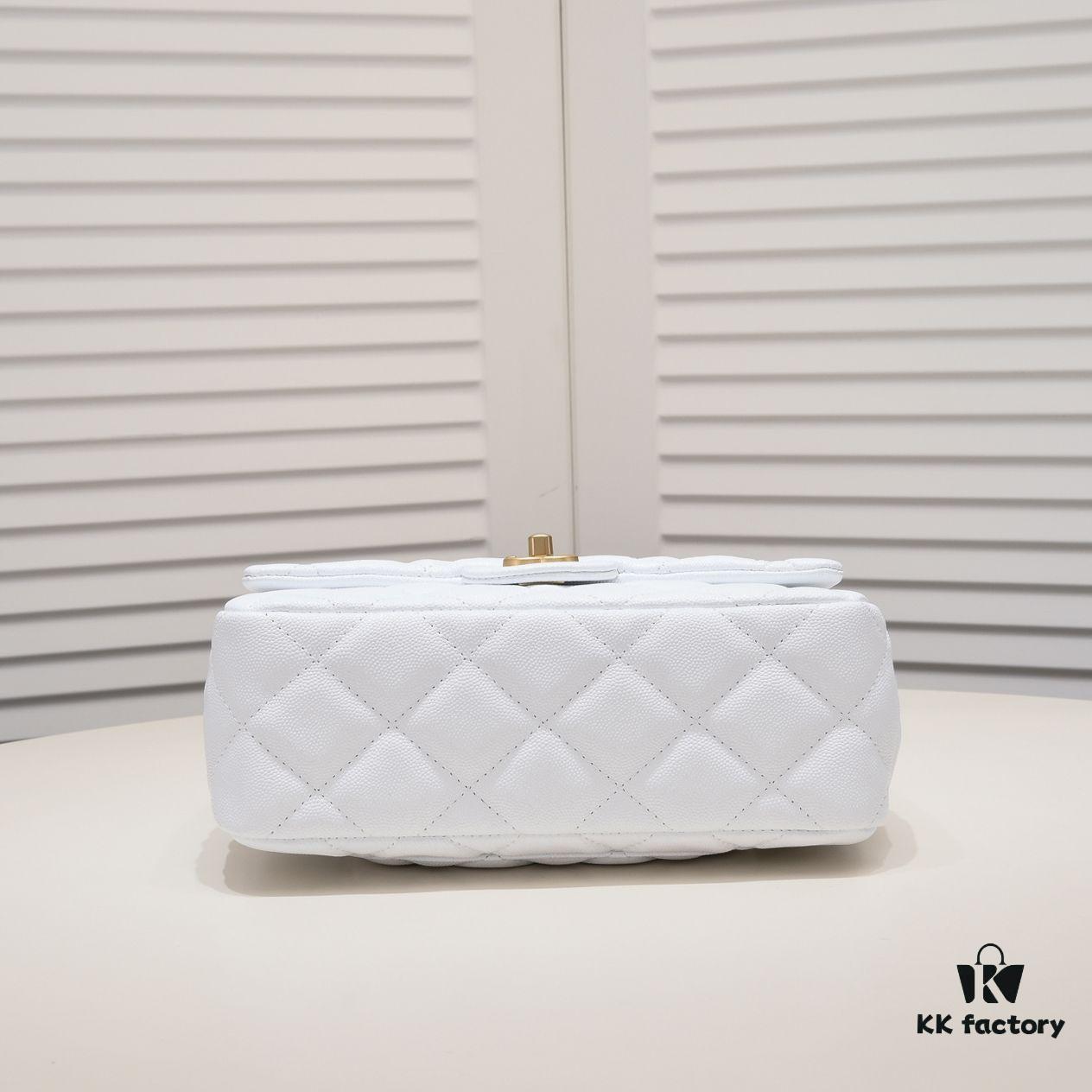 Large Chanel 23P New Arrival Heart Ball vs Gold Ball?