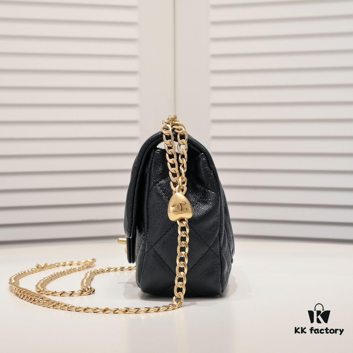 Mini Chanel 23P New Arrival: Love Ball vs Gold Ball?