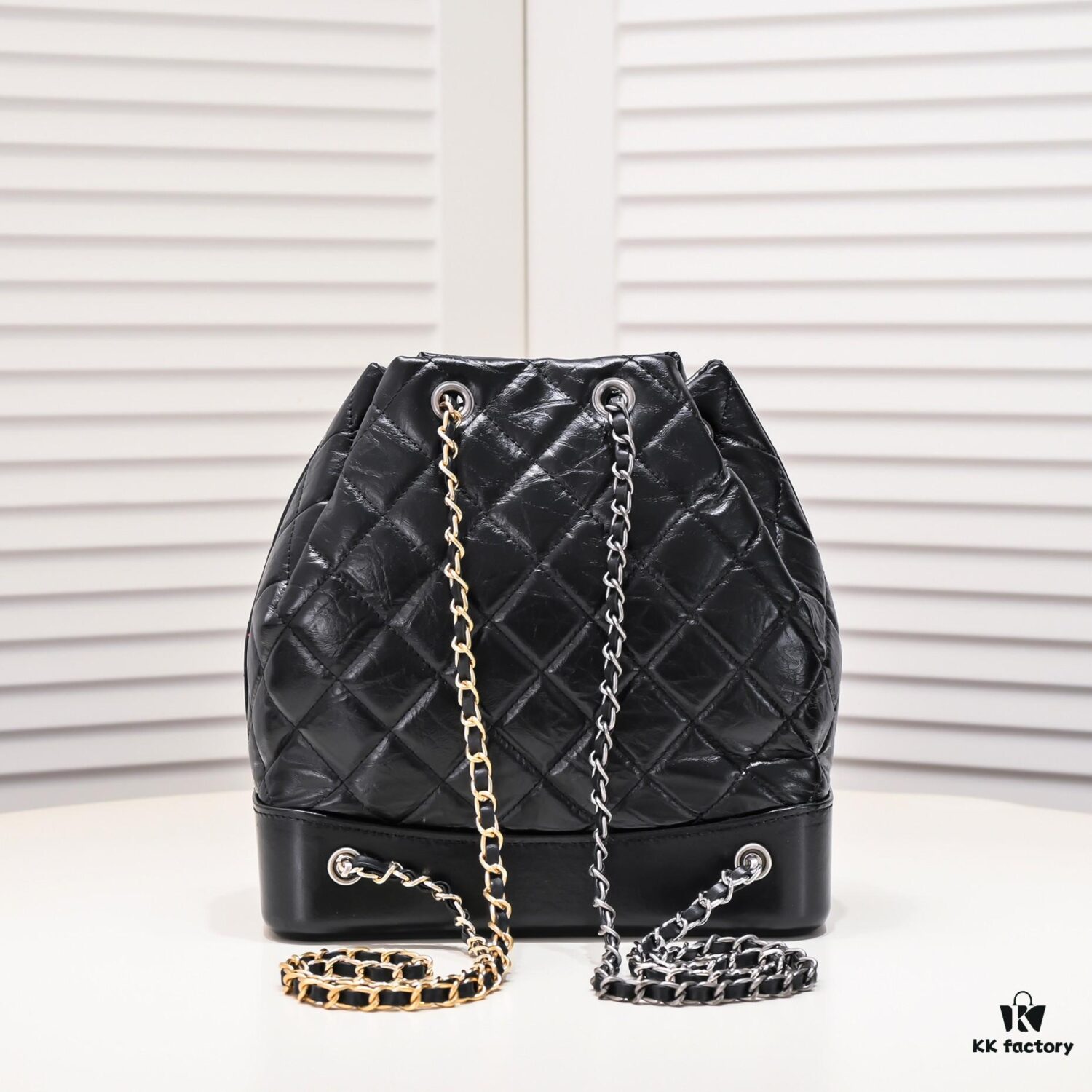 Chanel 17 Gabrielle Wandering Backpack – The Must-Have It Bag Loved by Celebrities, Next Big Trend, Fashionable and Simple Design, Premium Full-Grain Soft Leather