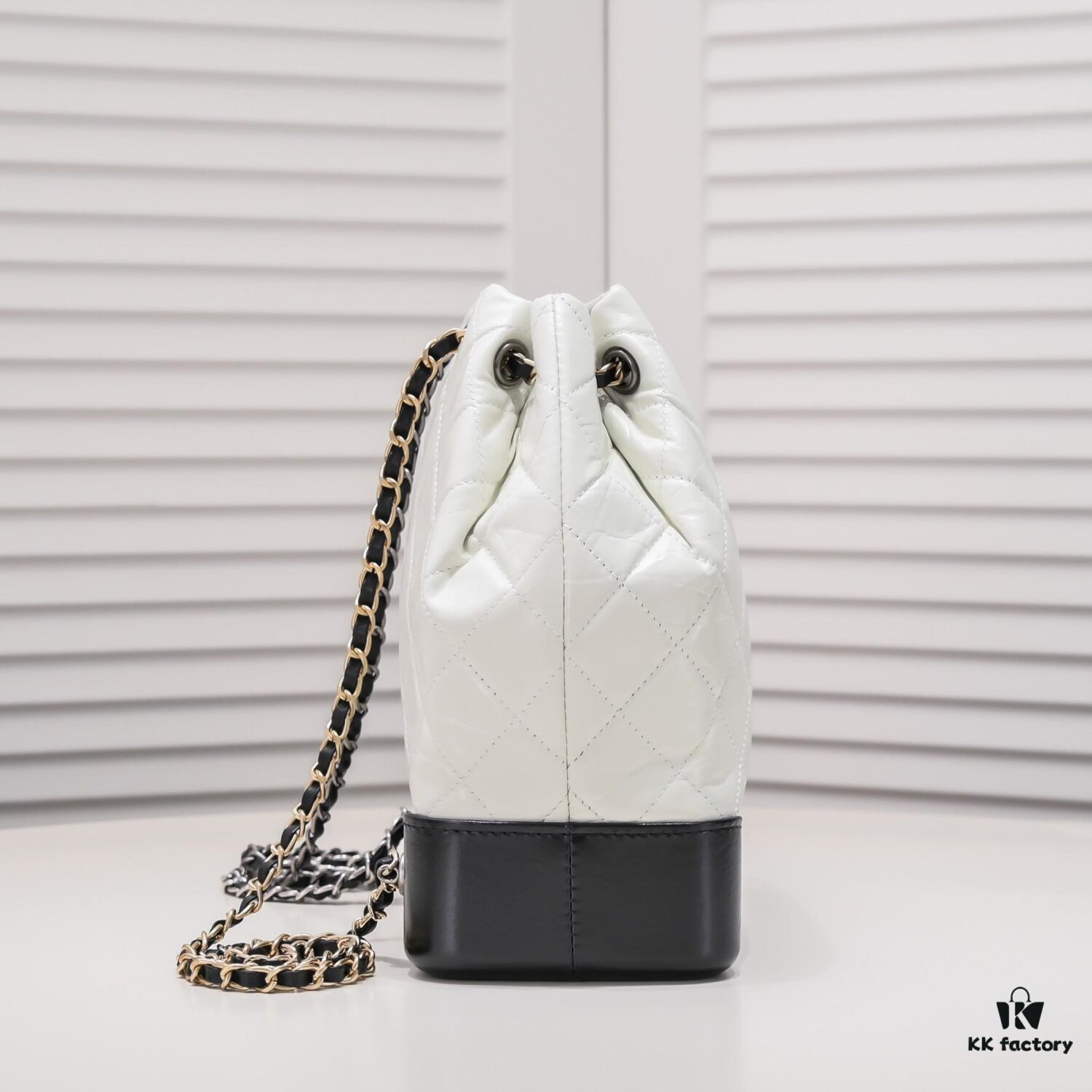 Chanel 17 Gabrielle Wandering Backpack – The Must-Have It Bag Adored by Celebrities, Next Big Trend, Fashionable and Simple Design, Premium Full-Grain Soft Leather, Size 24x23x11.5cm, Model A94485