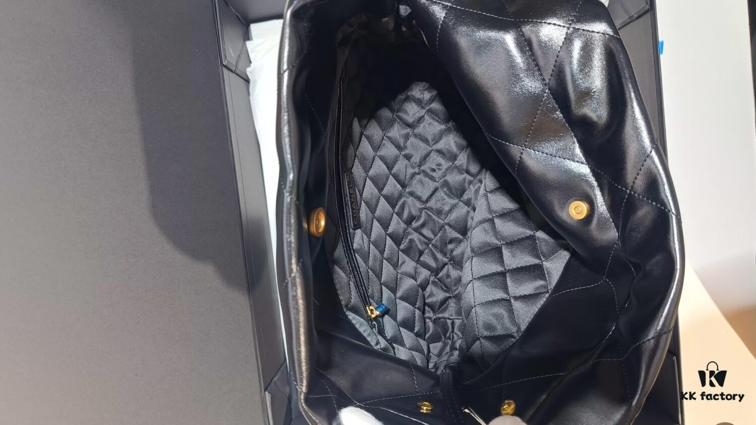 Chanel Classic Handbag AS3261 - Premium Imported Wrinkled Calfskin, Original Hardware and Lining