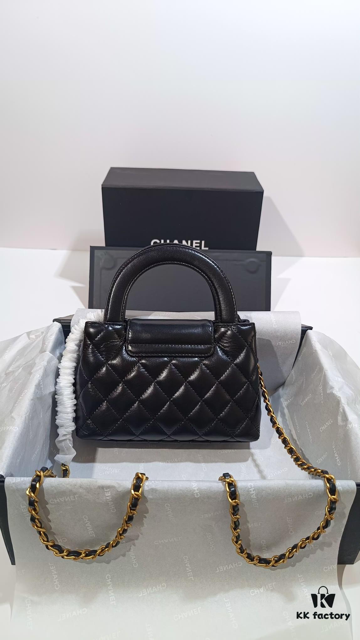Authentic Chanel 23K Kelly Bag, Vintage-Inspired Design, Fall/Winter Runway Hit