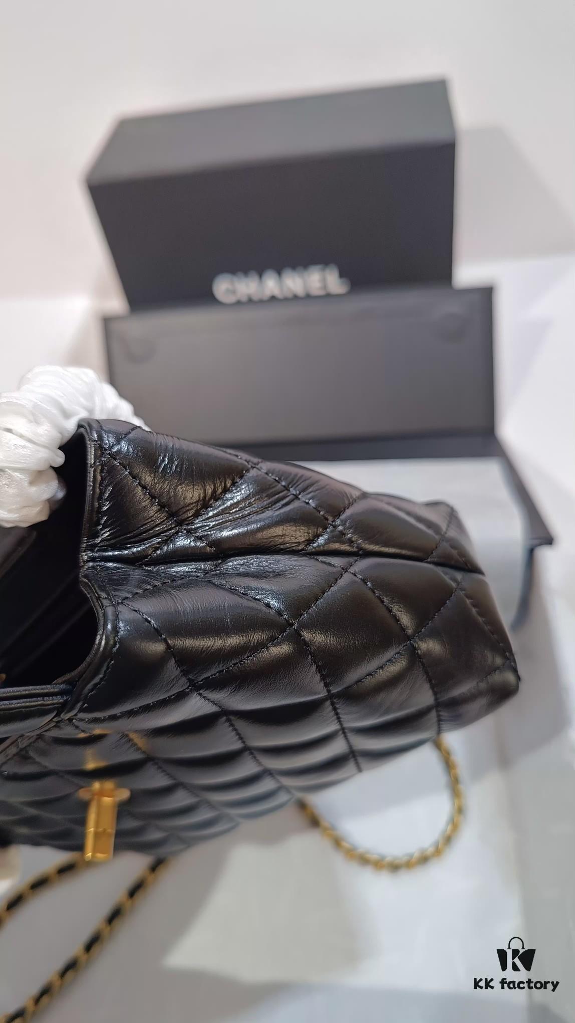 Authentic Chanel 23K Kelly Bag, Vintage-Inspired Design, Fall/Winter Runway Hit