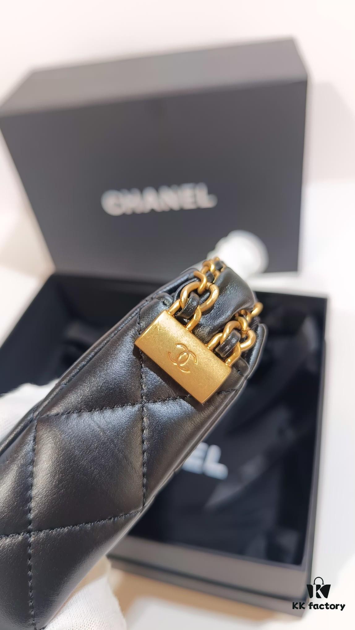 Chanel Model 3647, A Classic Masterpiece Exuding Elegance and Prestige