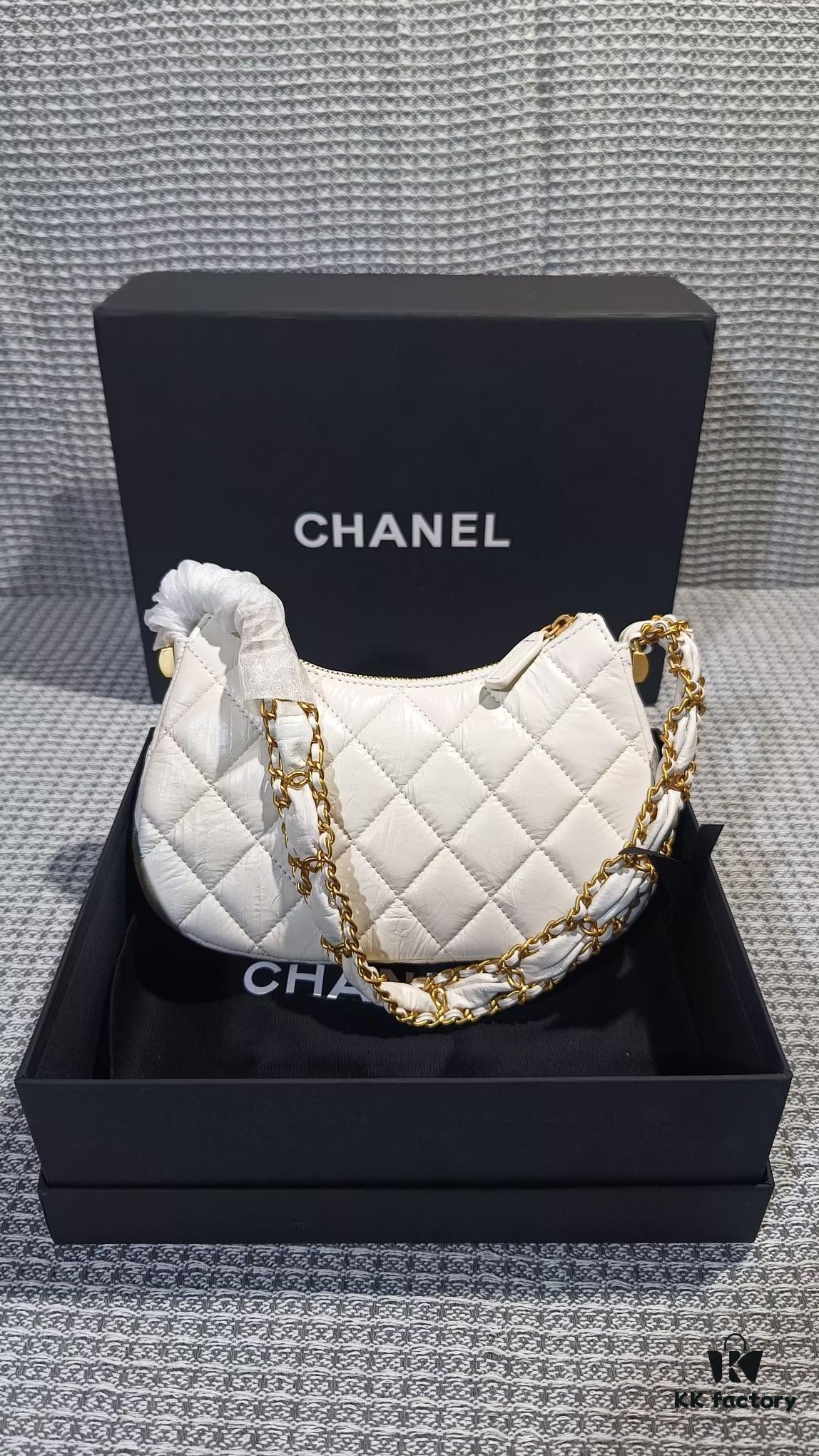 Chanel Model 3647 - A Classic Masterpiece of Elegance and Prestige
