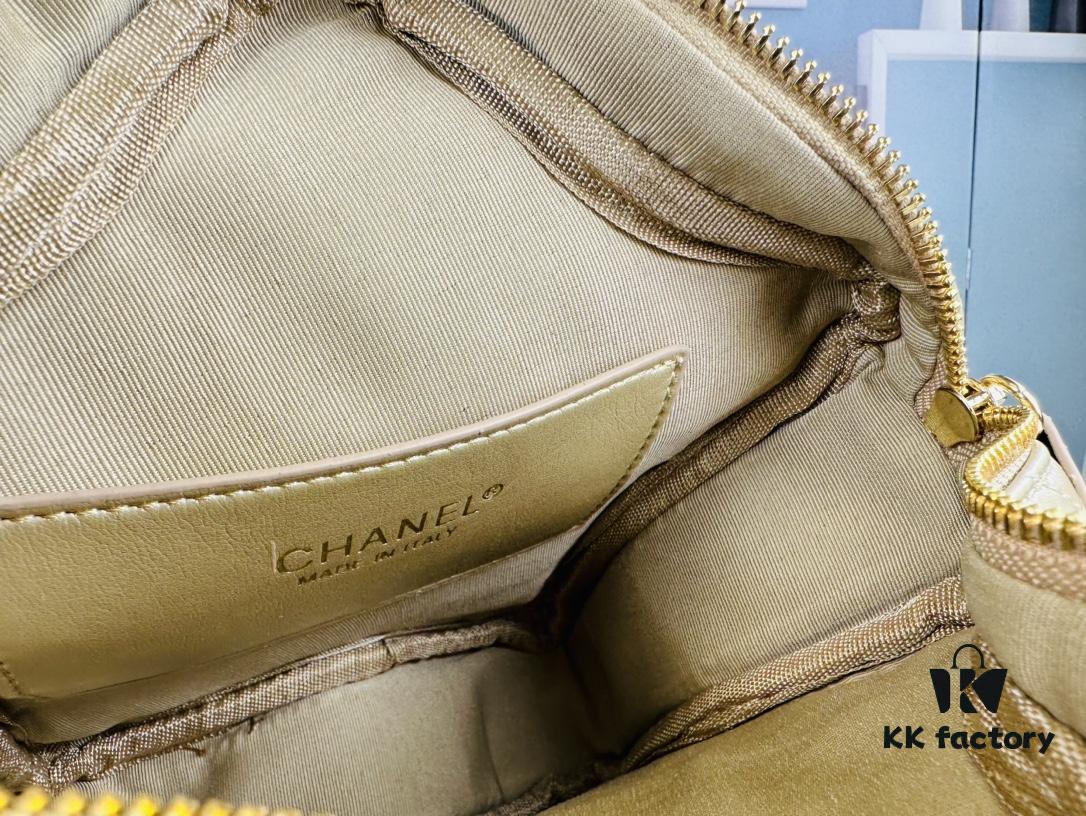 New Arrival Luxury Chanel Lucky Star Bag – Stunning Celestial Design, Golden Shine, Unique Star-Shaped Style, Chic and Elegant