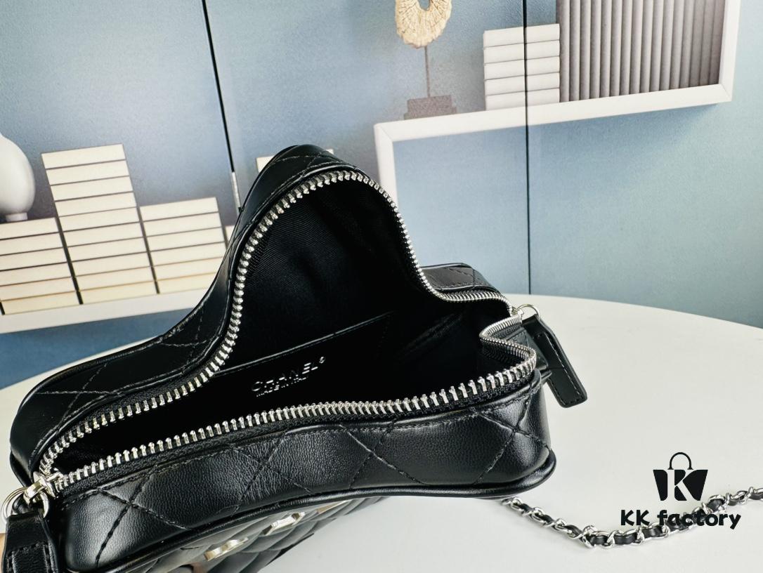 New Arrival Lucky Star CHANEL Star Bag – Absolutely Stunning, Girls!