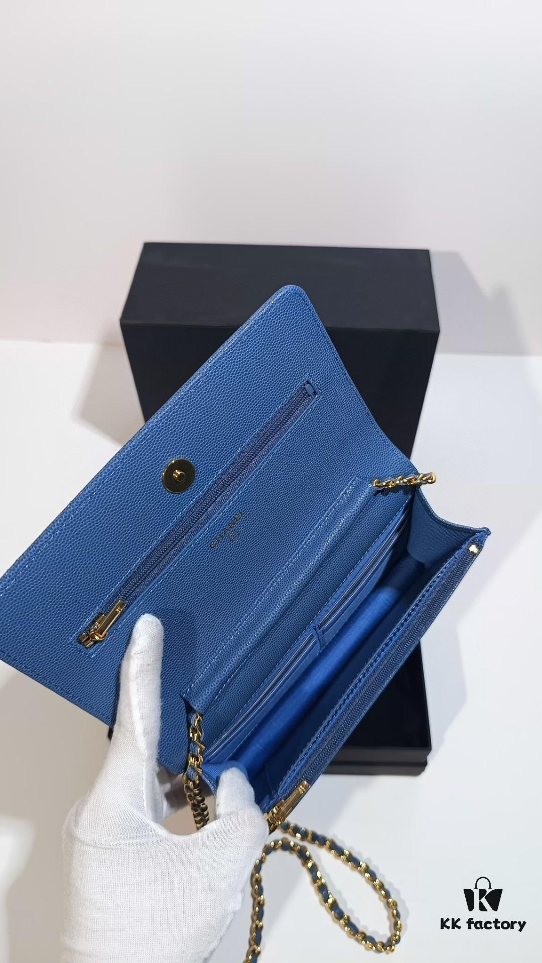 Chanel Classic Flap Bag 0250 - Authentic Quality, Quilted Calfskin Leather