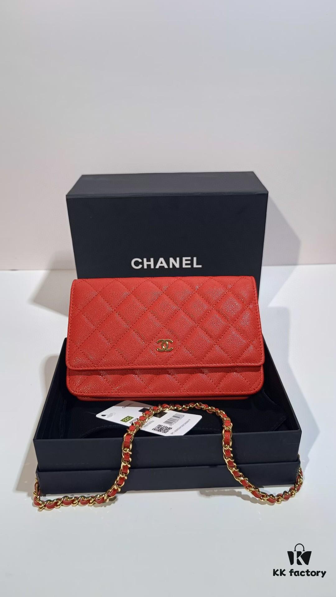 Chanel Classic Flap Bag 0250 - Authentic Quality, Quilted Calfskin Leather