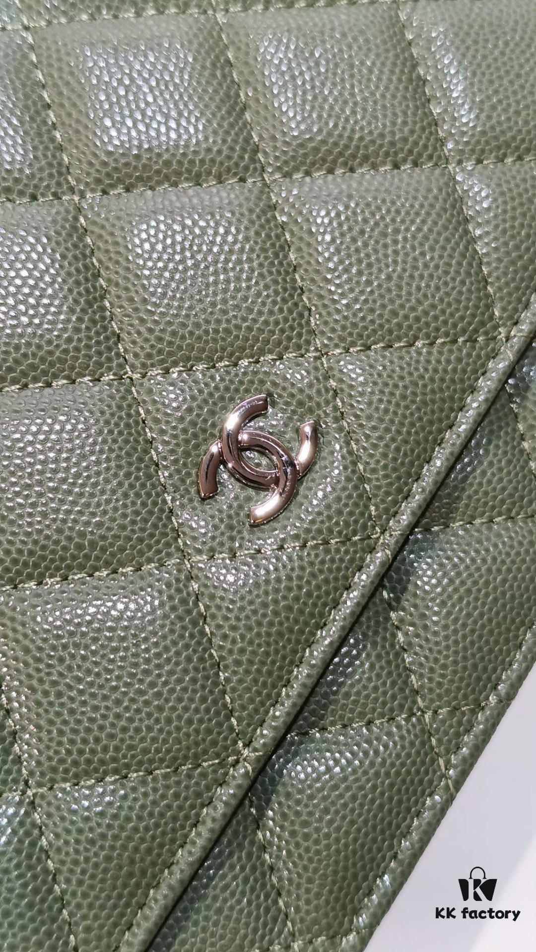 Chanel Classic Flap Bag 0250 - Premium Quality, Quilted Calfskin Leather