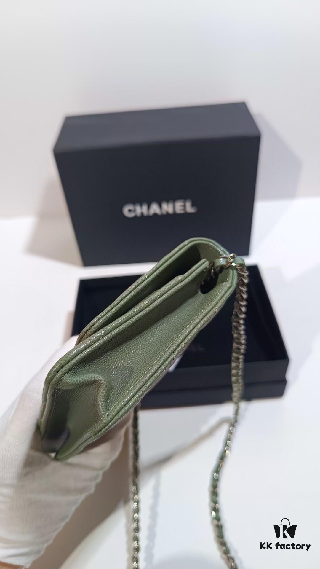 Chanel Classic Flap Bag 0250 - Premium Quality, Quilted Calfskin Leather