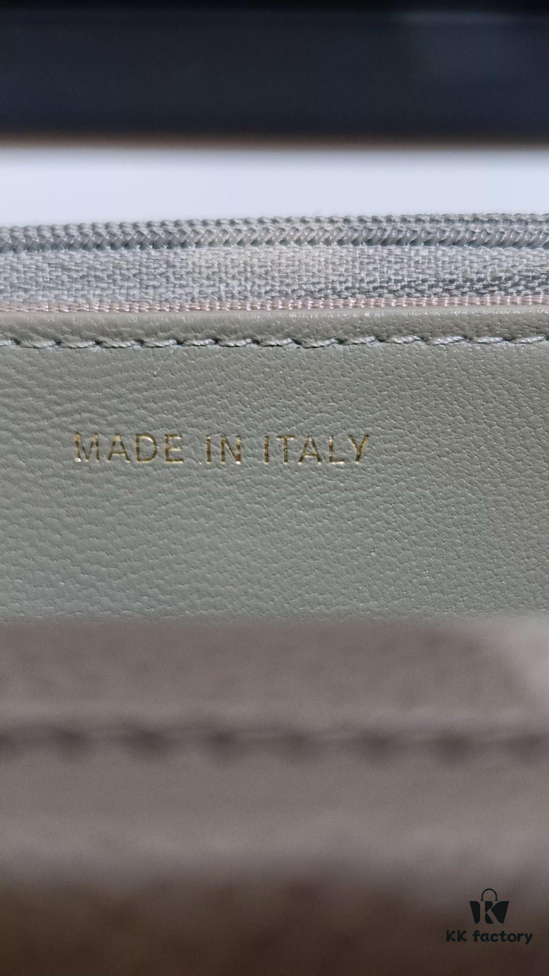 Chanel Classic Handbag Model 0250 - Premium Quality Imported Grain Calfskin Leather