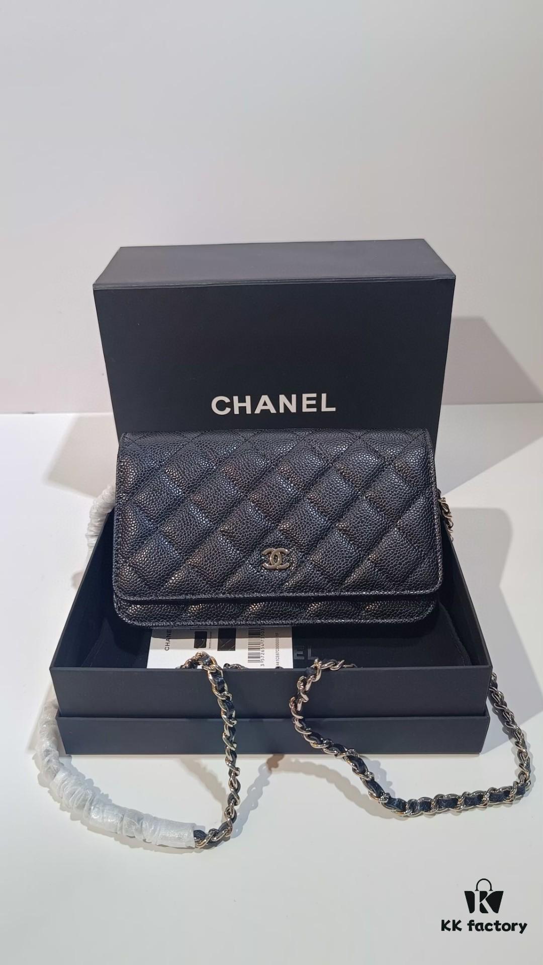 Chanel Classic Flap Bag 0250 - Authentic Quality, Quilted Calfskin Leather