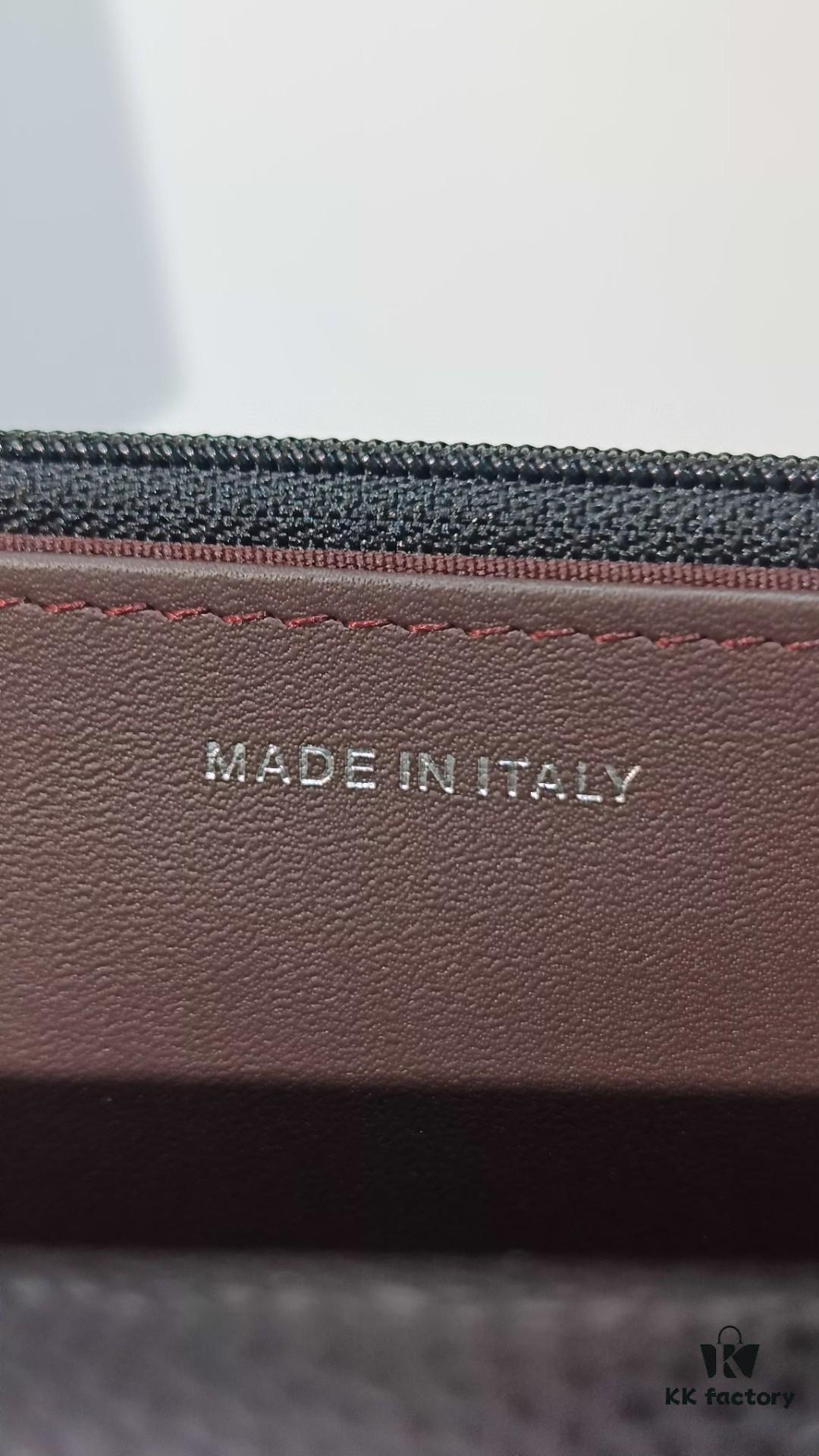 Chanel Classic Flap Bag 0250 - Authentic Quality, Quilted Calfskin Leather