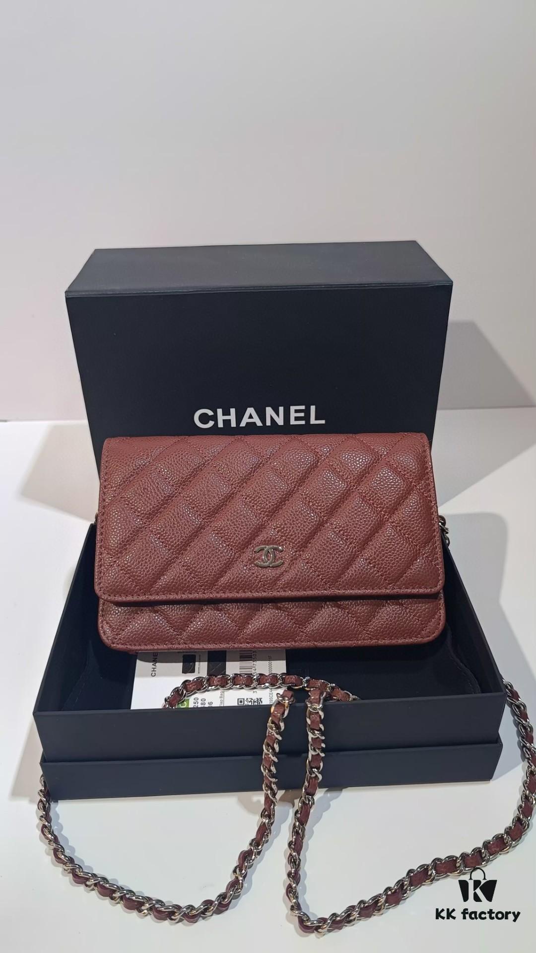 Chanel Classic Flap Bag 0250 - Authentic Quality, Quilted Calfskin Leather