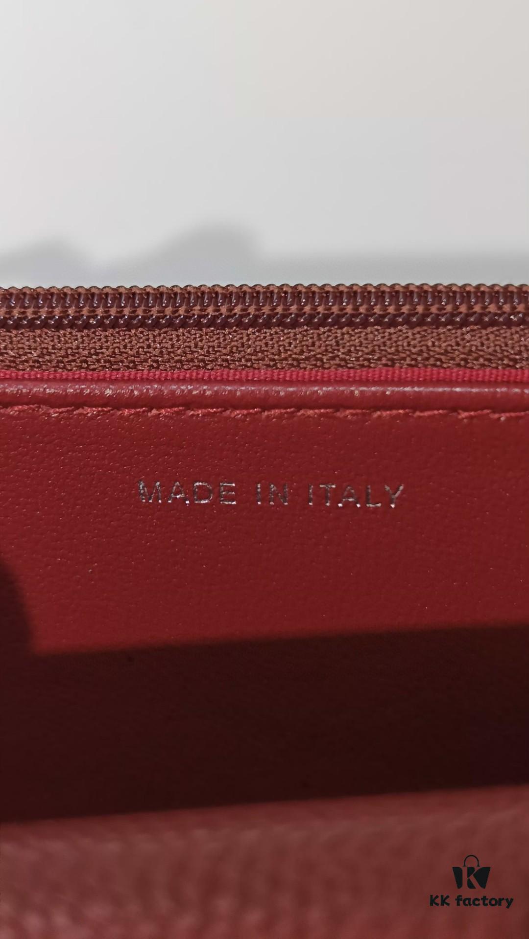 Chanel Classic Flap Bag 0250 - Authentic Quality, Quilted Calfskin Leather