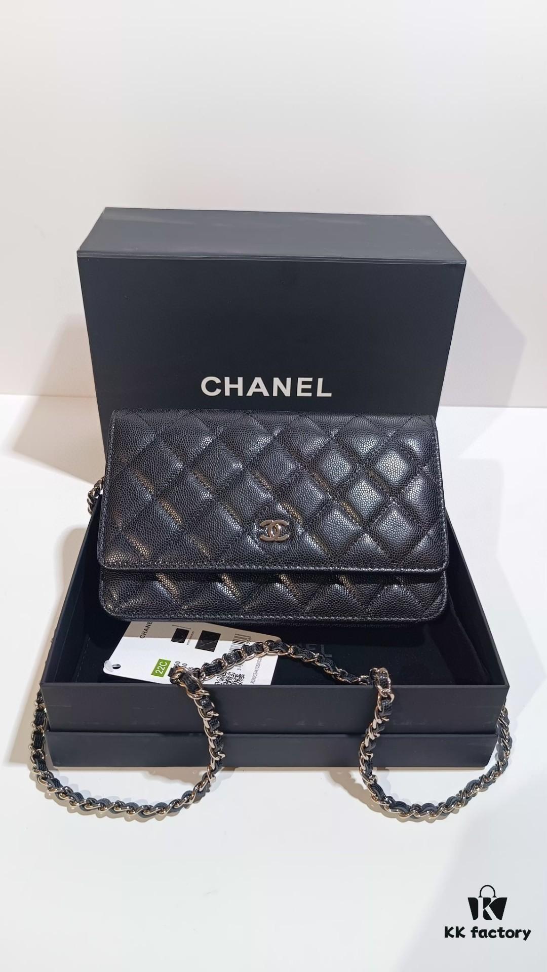 Chanel Classic Flap Bag 0250 - Authentic Quality, Quilted Calfskin Leather