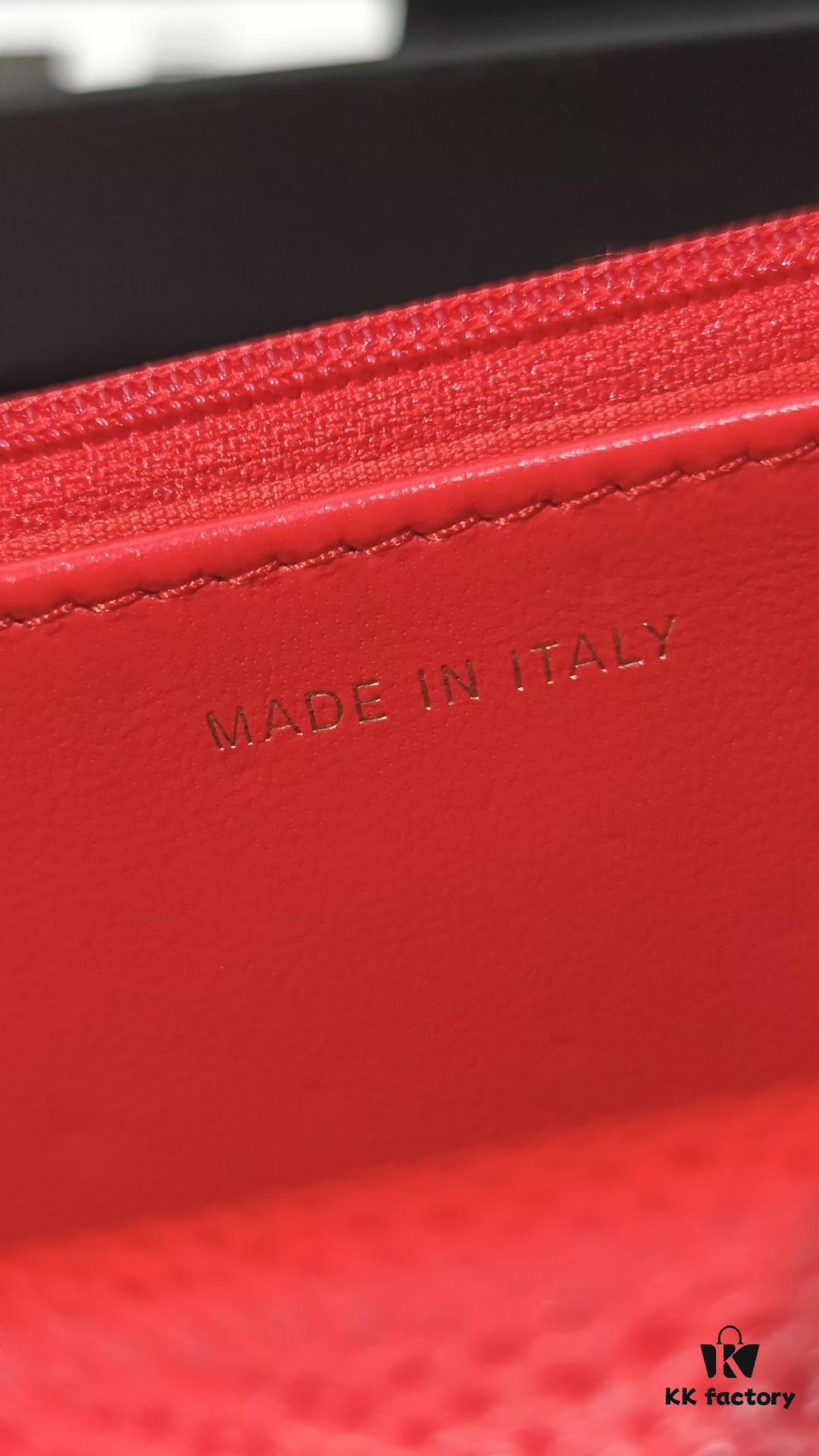 Chanel Classic Flap Bag 0250 - Authentic Quality, Quilted Calfskin Leather