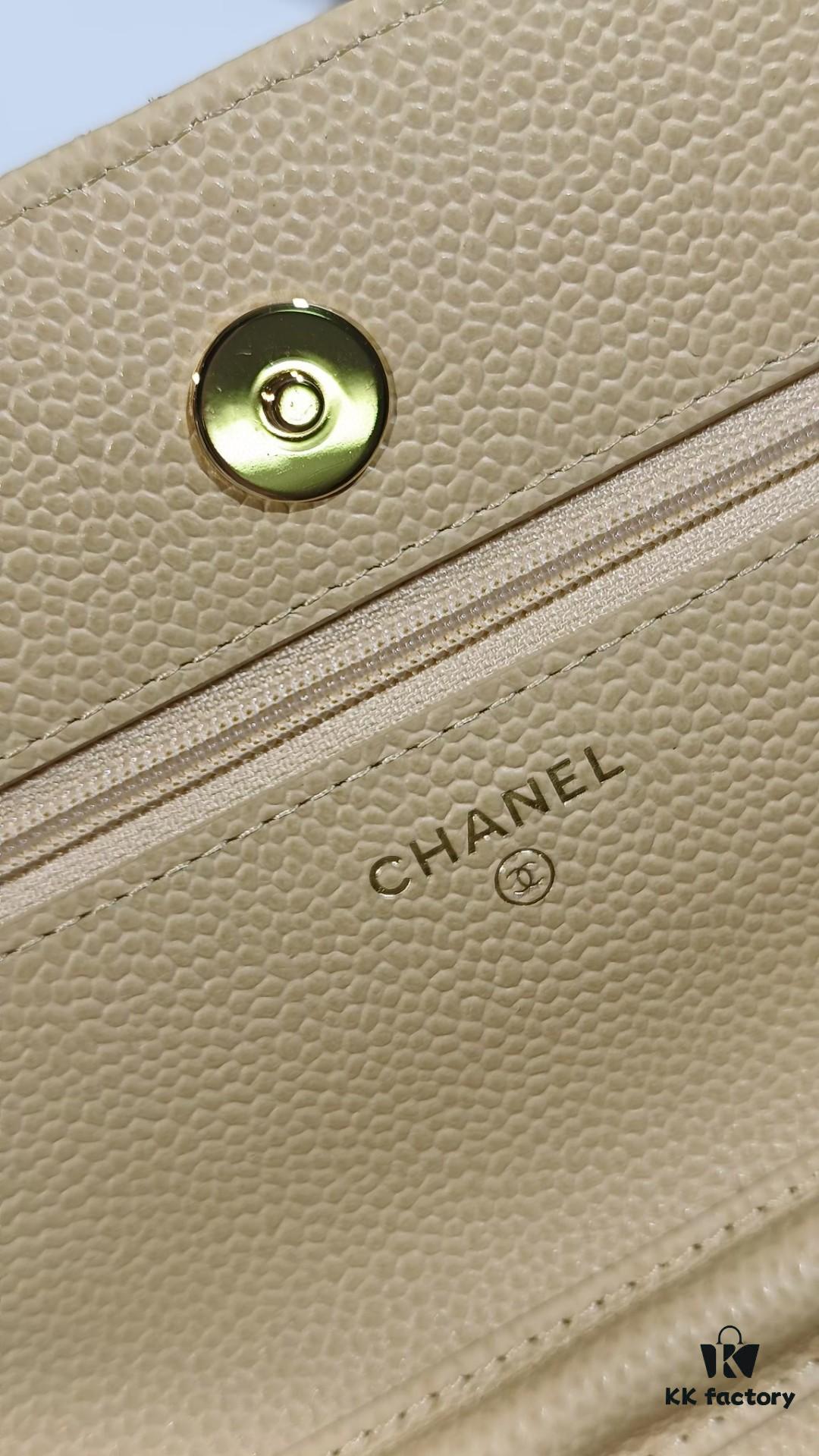 Chanel Classic Flap Bag 0250 - Authentic Quality, Quilted Calfskin Leather