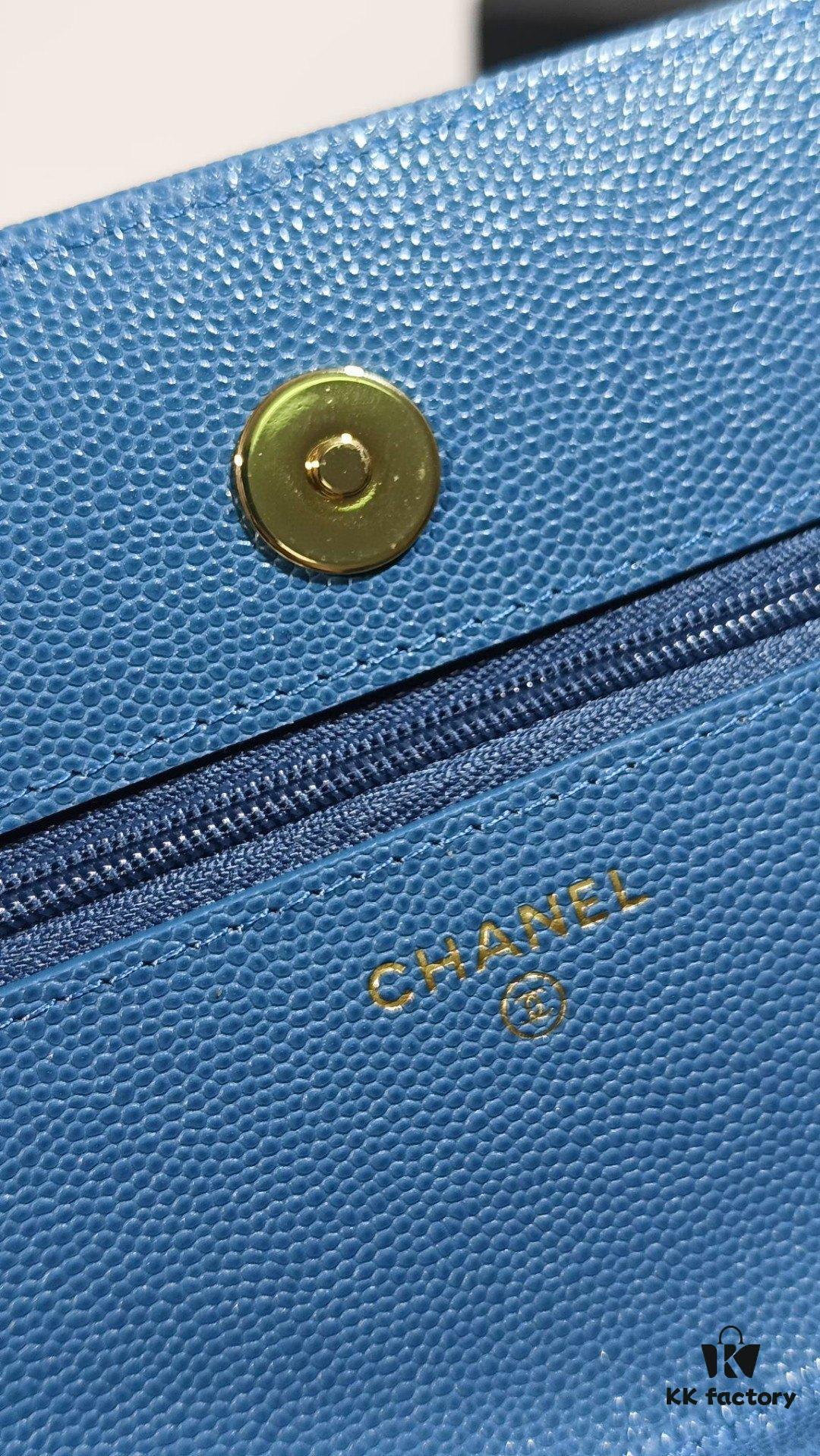 Chanel Classic Flap Bag 0250 - Authentic Quality, Quilted Calfskin Leather