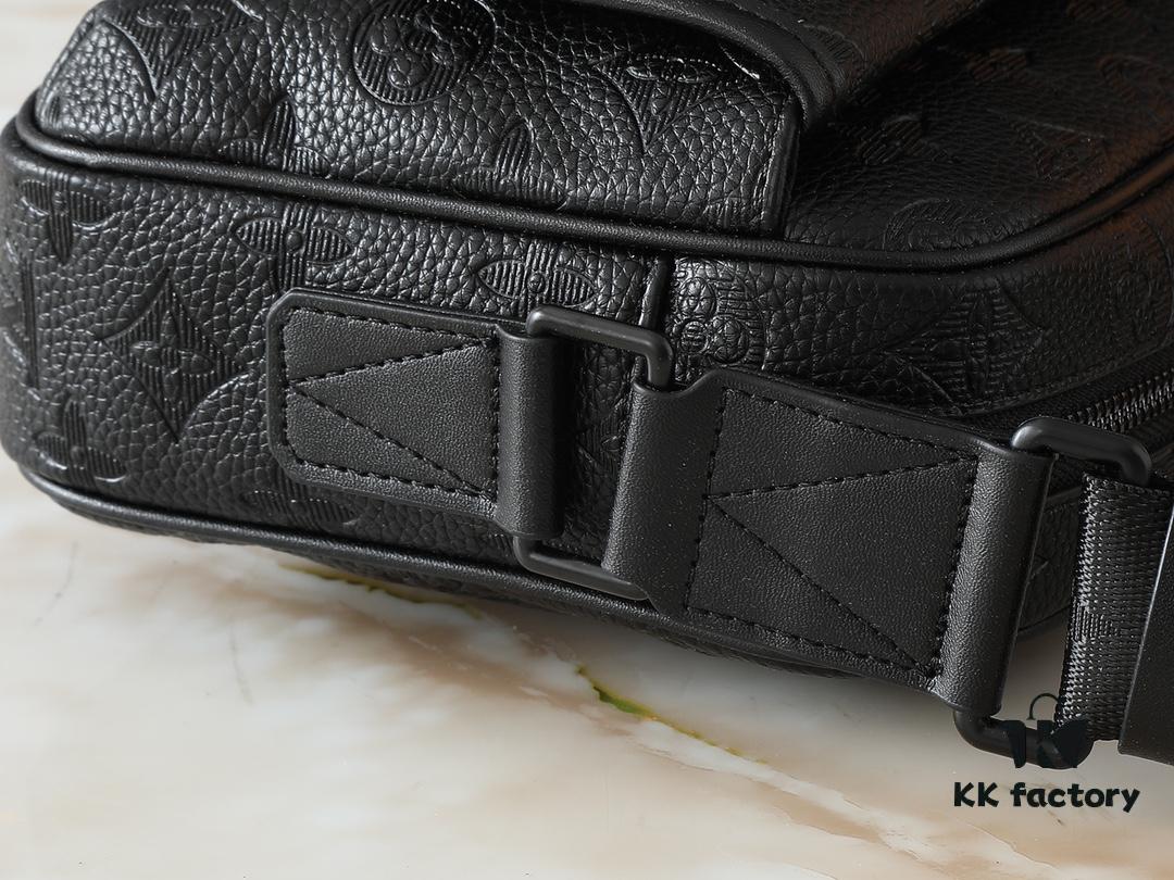 Upgraded Original M12518 M12516 M25121 Getaway Messenger Bag