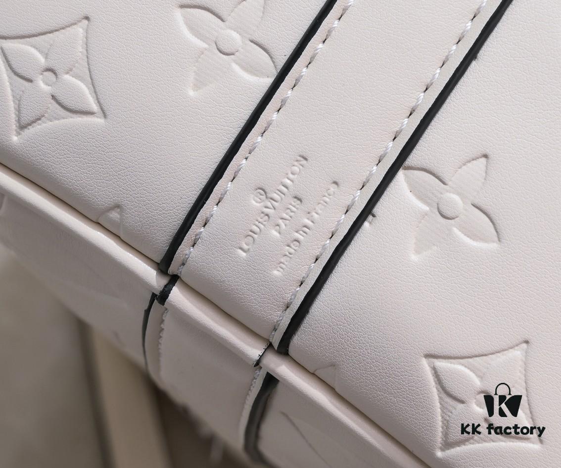 N44810 45532 Upgraded Version 45cm Imported Full-Grain Calfskin Black Embossed Large Flower Travel Bag N41416 45532 Keepall