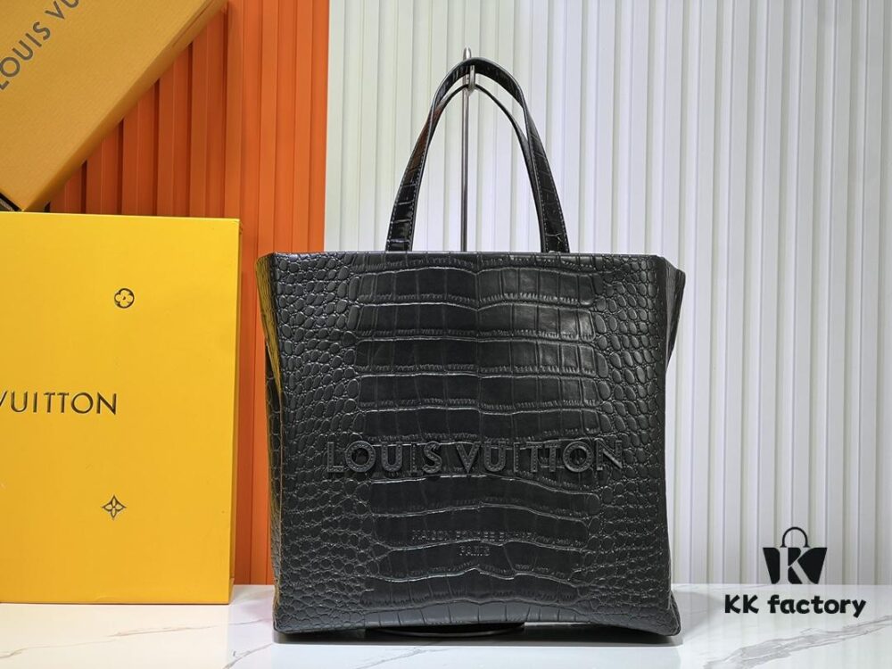 Medium Shopper Bag M24457