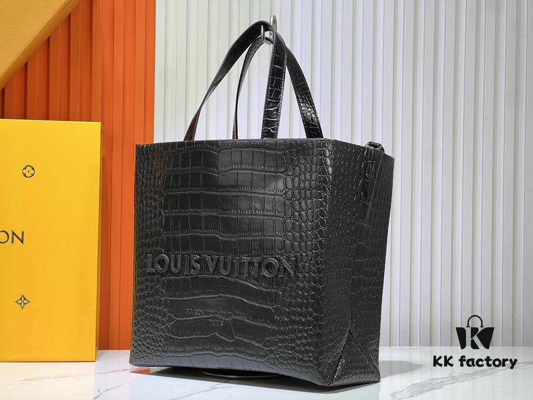 Medium Shopper Bag M24457