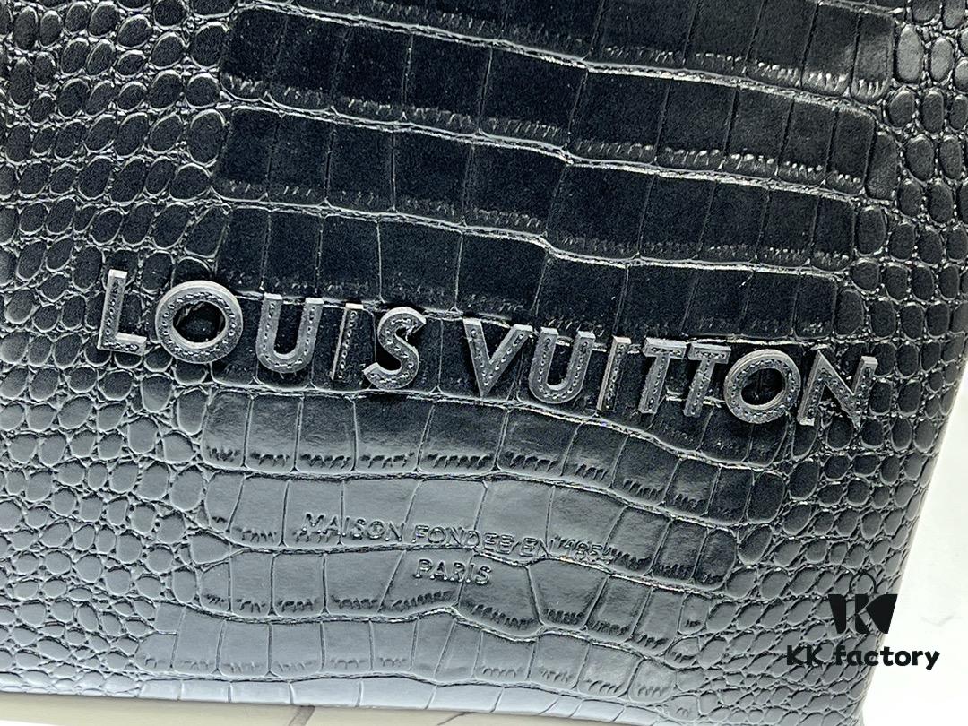 Medium Shopper Bag M24457