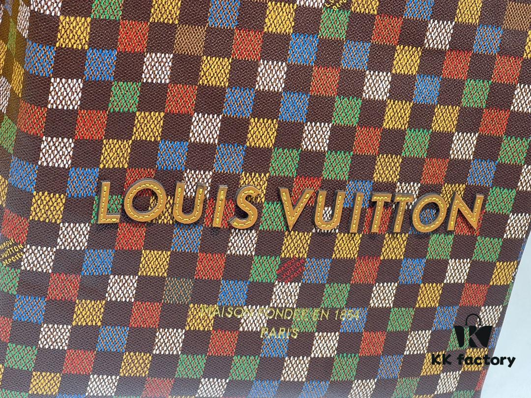 Medium Shopper Bag M24457